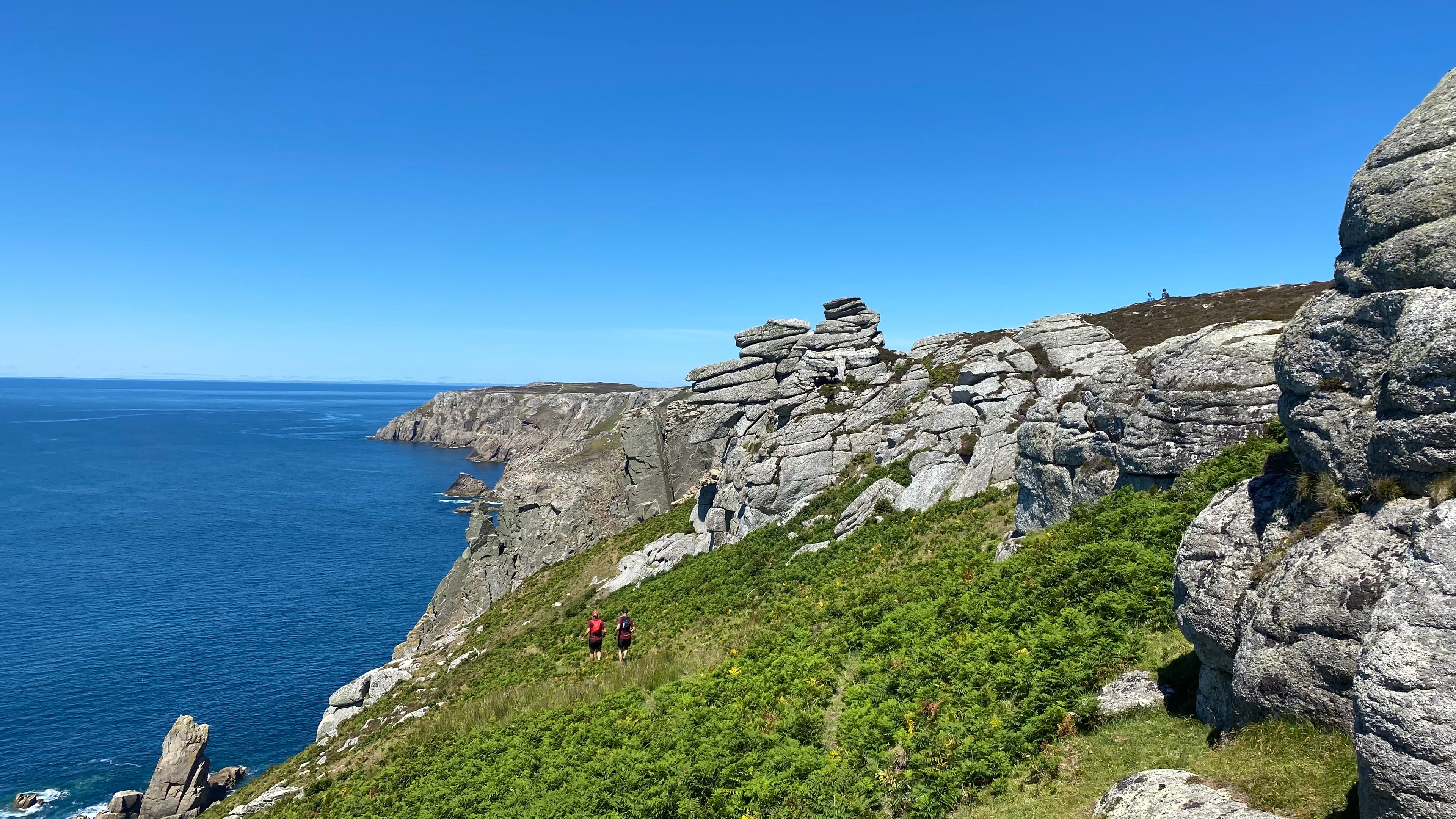 Sea-view trail running accommodation in Mortehoe North Devon
